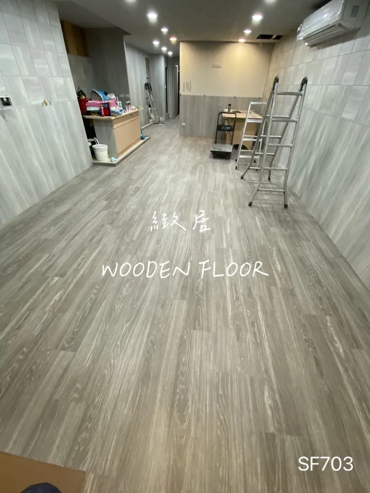 SPC防水超耐磨地板