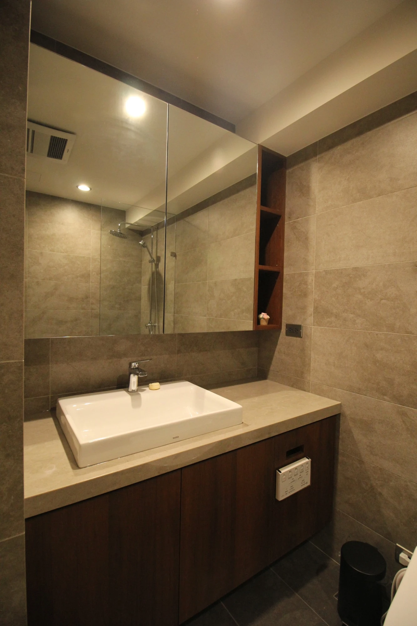 舊屋翻新-輕工業風